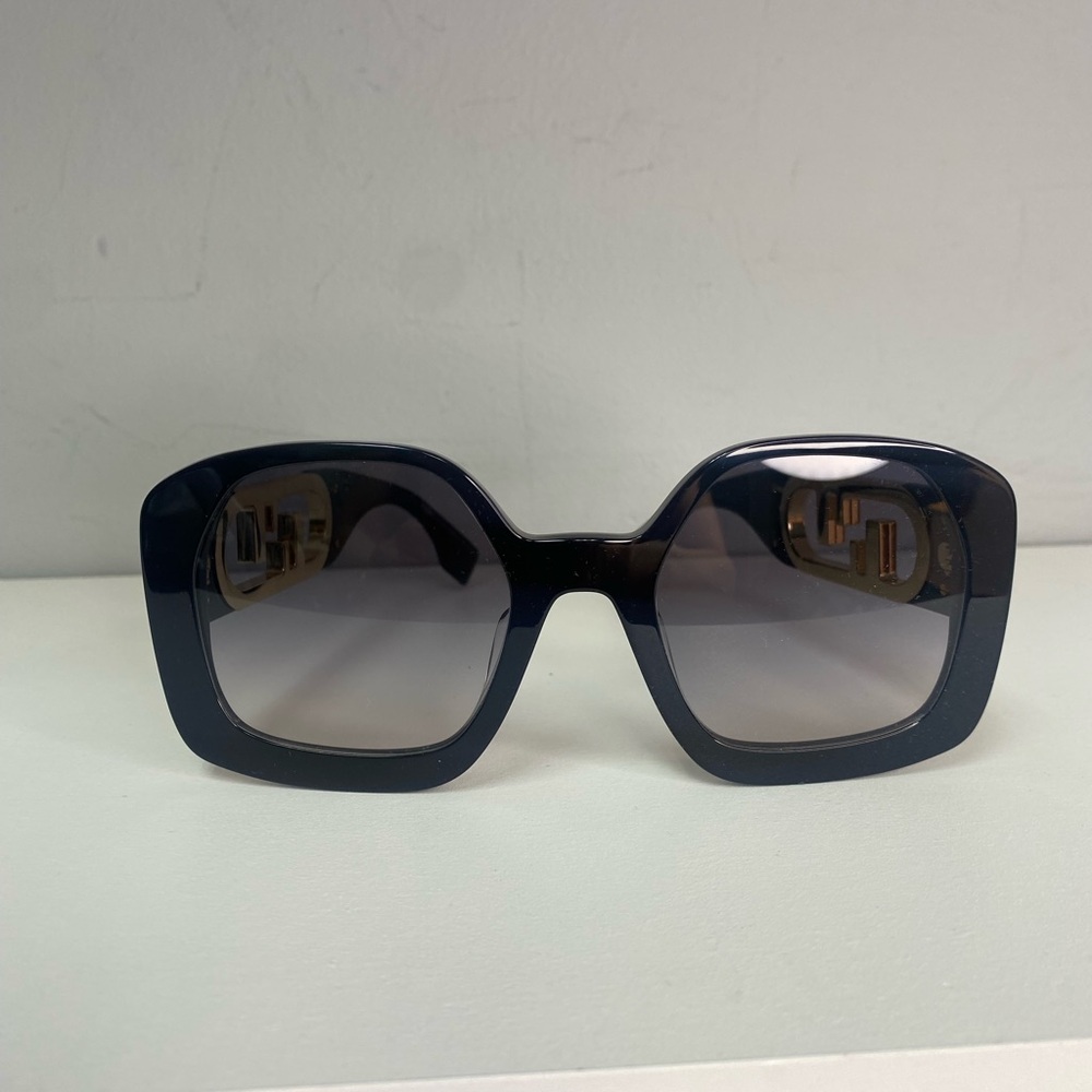 Fendi Square Sun-Glasses (Unisex)